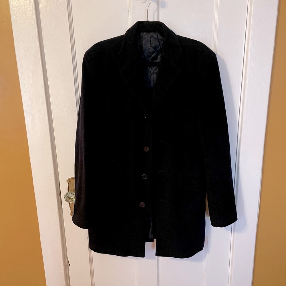Wool cashmere coat by Boscuomo, black, three-quarter length. size 38.